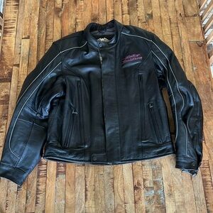 Harley Davidson Leather Motorcycle Jacket 97074-06VM Body Armor Gor-tex Vented